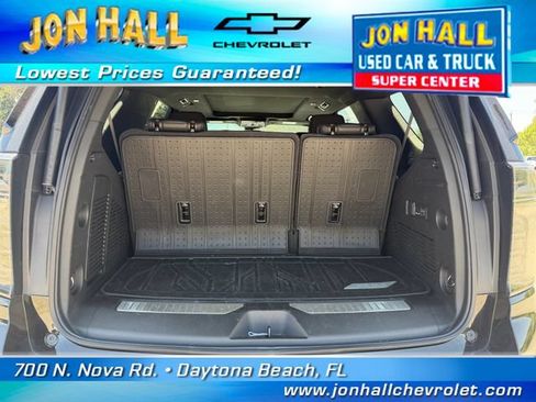 Used 2025 Chevrolet Tahoe RST AWD/4WD image 9