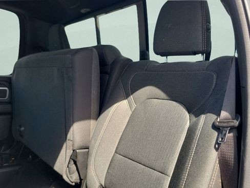 Used 2020 RAM 1500 Big Horn AWD/4WD image 10