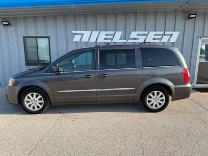 Used 2016 Chrysler Town & Country Touring