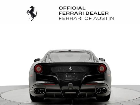 Certified 2014 Ferrari F12 Berlinetta image 4