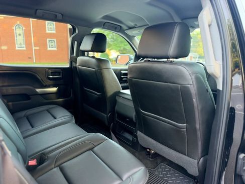Used 2017 Chevrolet Silverado 1500 LT w/ All Star Edition AWD/4WD image 13