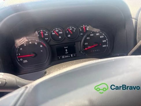 Used 2020 Chevrolet Silverado 1500 Custom w/ Custom Value Package AWD/4WD image 9