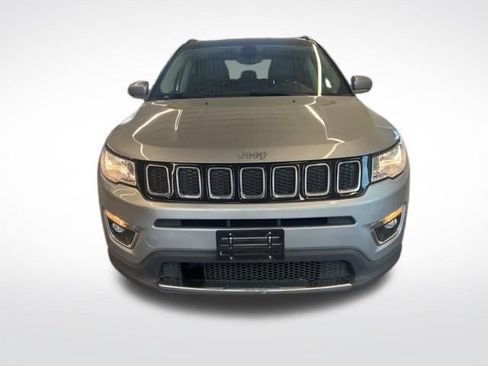 Used 2019 Jeep Compass Limited w/ Safety & Security Group image 3