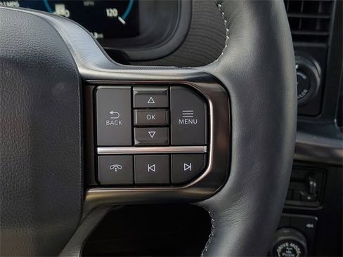 Certified 2023 Ford F150 Platinum w/ Equipment Group 701A High image 17