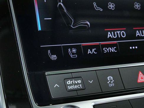 Used 2025 Audi Q7 2.0T Premium Plus AWD/4WD image 27