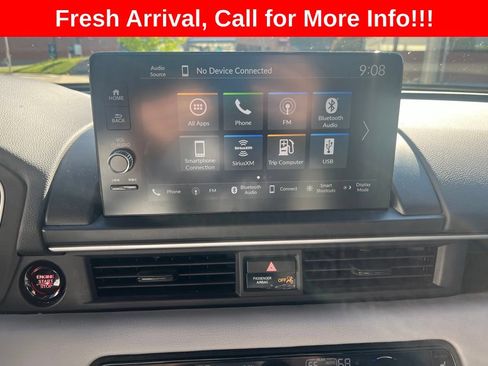 Used 2025 Honda Pilot EX-L image 7