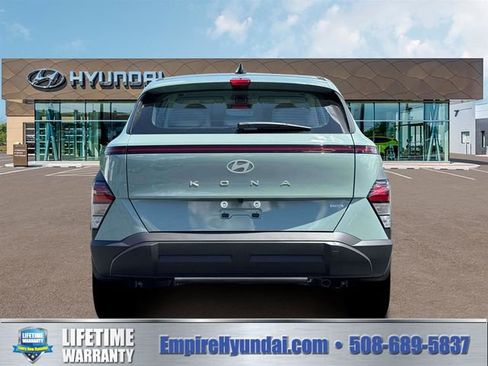 New 2026 Hyundai Kona SE image 6