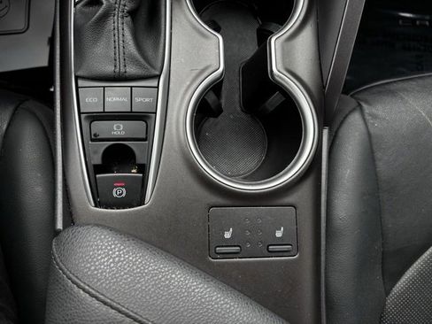 Used 2024 Toyota Camry XLE image 20