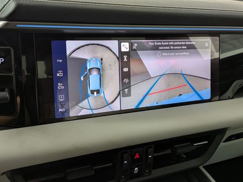 New 2026 Porsche Macan Electric RWD image 19
