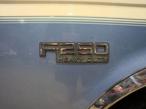 Used 1997 Ford F250 4x4 SuperCab Heavy Duty image 27