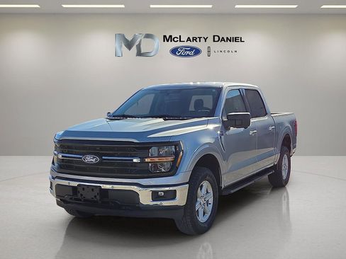 New 2026 Ford F150 XLT w/ Equipment Group 302A MID image 2