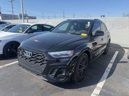 Used 2021 Audi SQ5 Prestige w/ Prestige Package image 1
