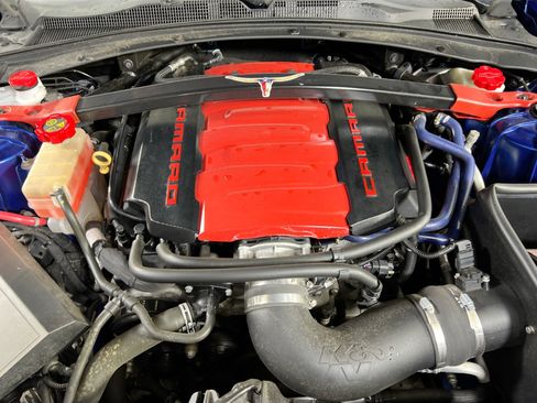 Used 2017 Chevrolet Camaro SS image 27