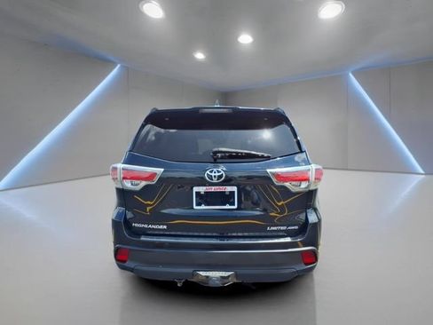 Used 2016 Toyota Highlander Limited w/ Driver Technology Package AWD/4WD image 26