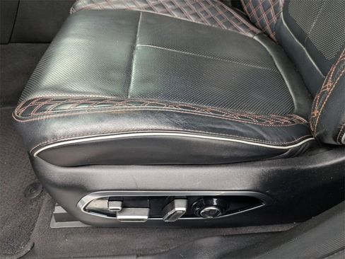 Used 2021 Jeep Grand Cherokee L Summit w/ Advanced Protech Group IV image 14