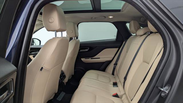 Used 2020 Jaguar F-PACE Premium AWD/4WD image 17