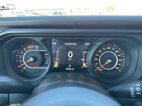 Used 2024 Jeep Wrangler Unlimited Sport AWD/4WD image 15