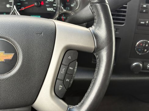 Used 2013 Chevrolet Silverado 1500 LT image 14