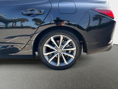Certified 2025 Acura Integra FWD image 9