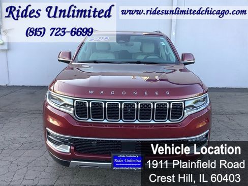 Used 2022 Jeep Wagoneer Series III w/ Premium Group I AWD/4WD image 12
