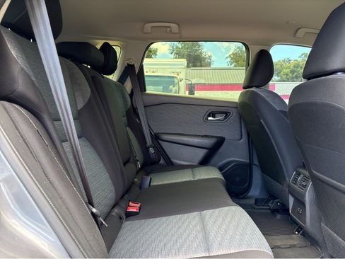 Certified 2023 Nissan Rogue SV AWD/4WD image 18