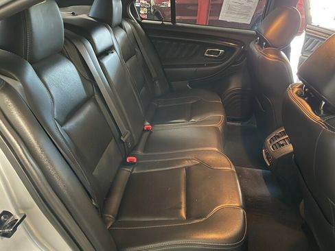 Used 2017 Ford Taurus Limited FWD image 17
