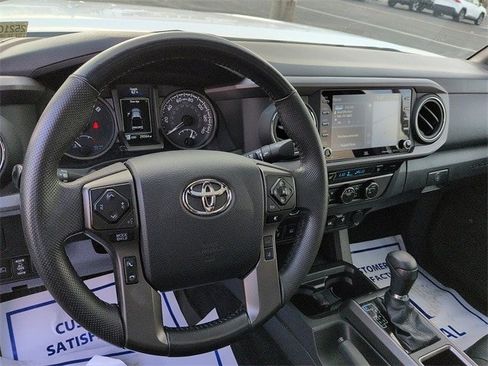 Certified 2023 Toyota Tacoma TRD Off-Road w/ TRD Premium Off Road Package image 15