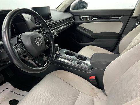 Used 2022 Honda Civic EX image 16