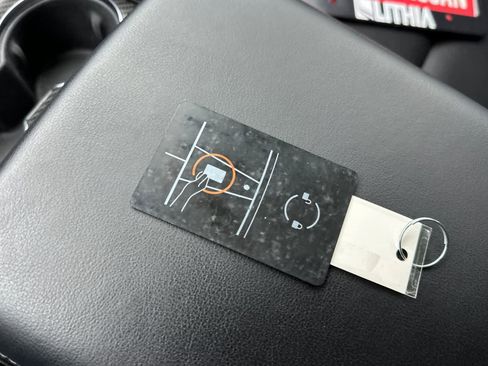 Used 2022 Tesla Model S Plaid AWD/4WD image 26