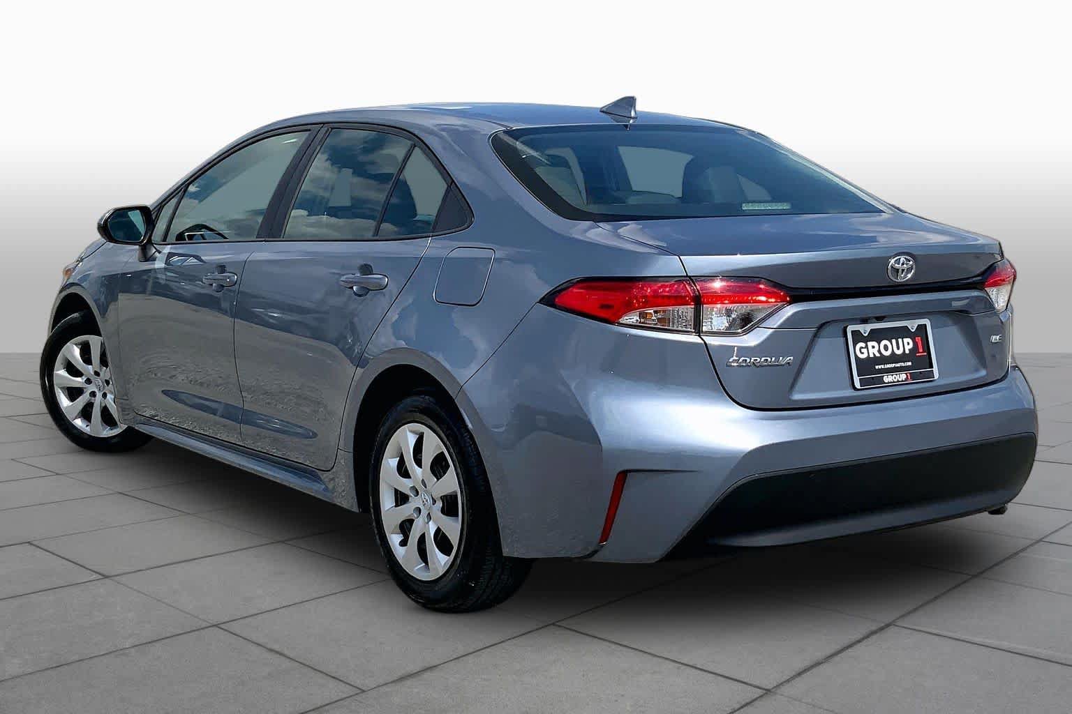 Used 2024 Toyota Corolla LE FWD image 12
