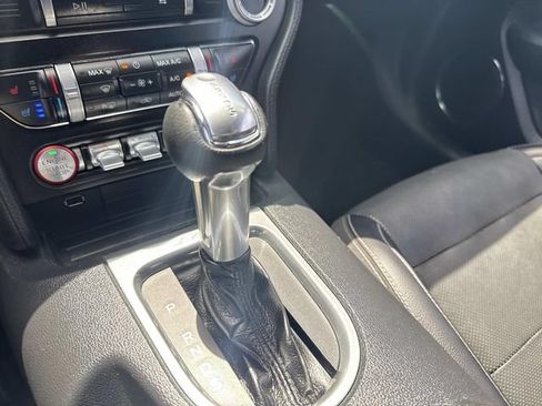 Used 2022 Ford Mustang GT Premium RWD image 22