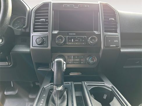 Used 2020 Ford F150 XLT w/ Equipment Group 302A Luxury image 11