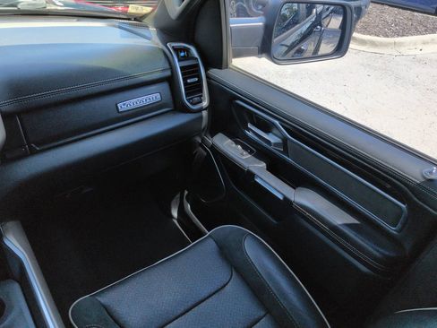 Used 2019 RAM 1500 Laramie w/ Sport Appearance Package RWD image 17