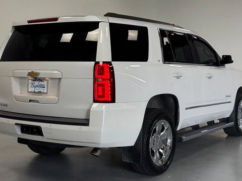 Used 2016 Chevrolet Tahoe LT w/ LT Signature Package AWD/4WD image 3