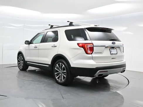 Used 2016 Ford Explorer Platinum AWD/4WD image 5