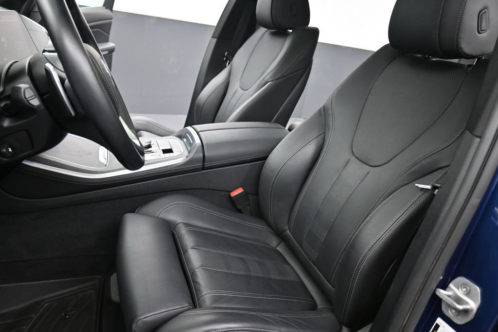 Used 2022 BMW X5 xDrive40i w/ Premium Package AWD/4WD image 10