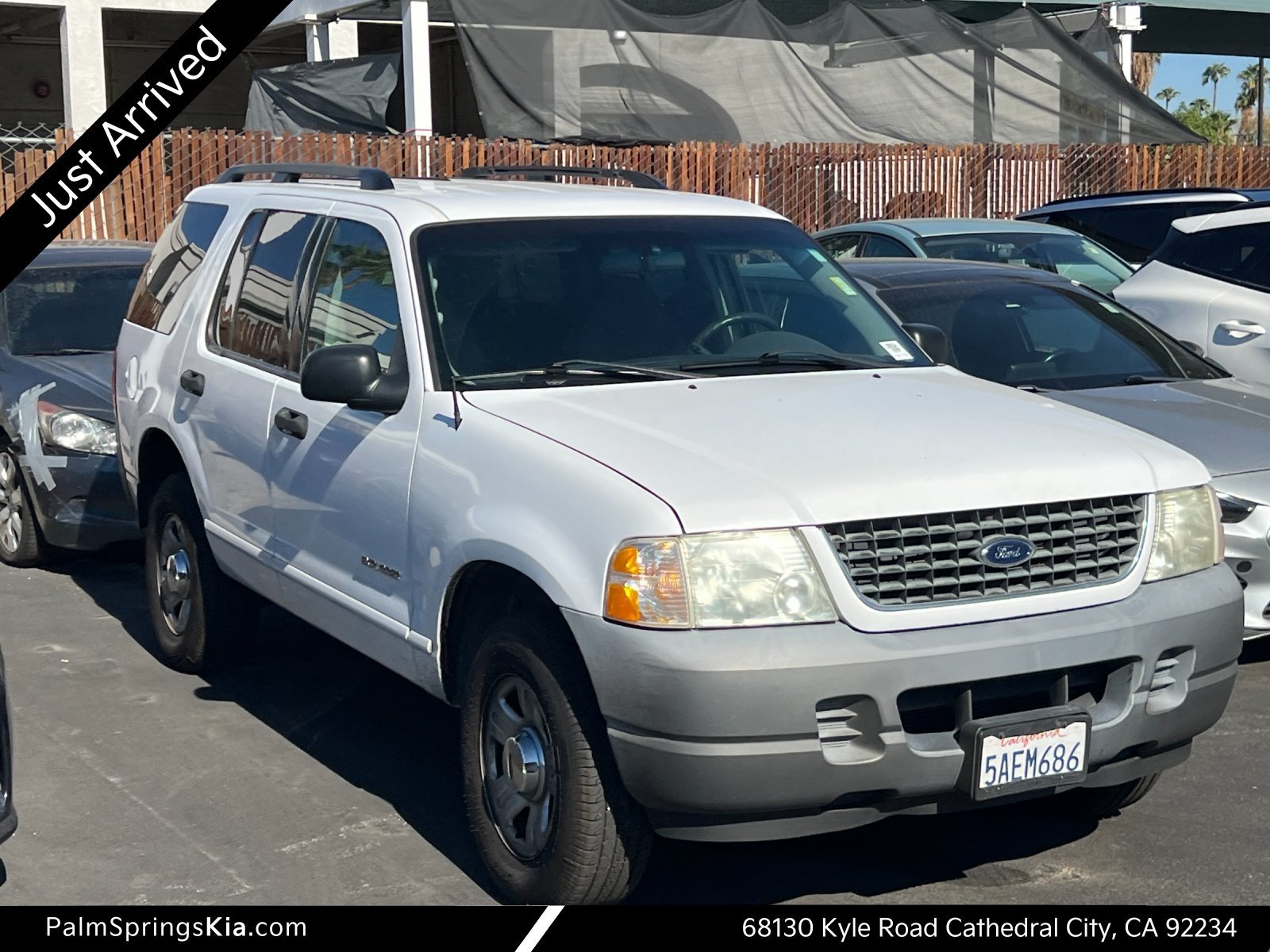 Used 2002 Ford Explorer XLS RWD image 1