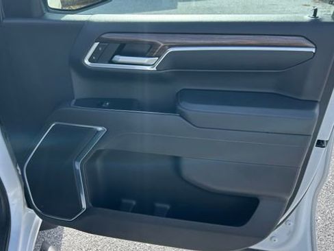 Used 2022 Chevrolet Silverado 1500 RST w/ Redline Edition image 42