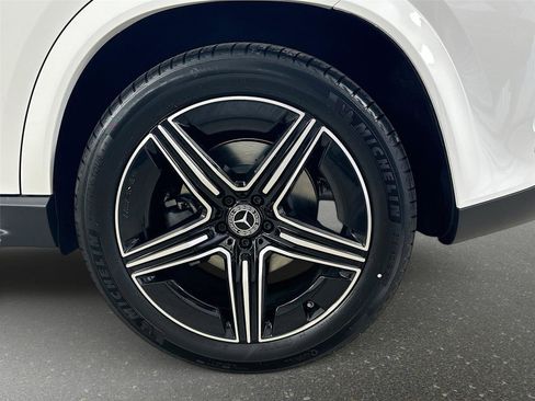 Certified 2026 Mercedes-Benz GLE 450 GLE 450 image 39