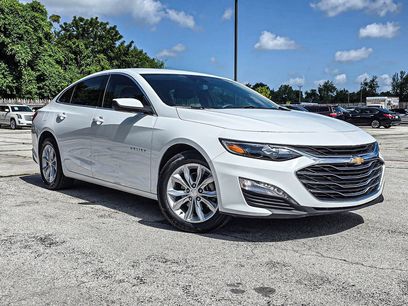 Used 2025 Chevrolet Malibu LT