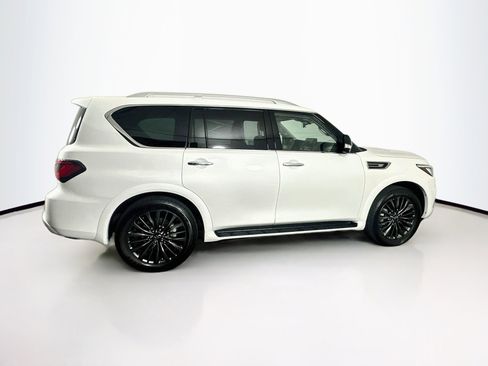 Used 2023 INFINITI QX80 Premium Select w/ Cargo Package AWD/4WD image 10