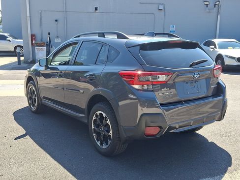 Used 2021 Subaru Crosstrek 2.0i Premium w/ Moonroof Package AWD/4WD image 4