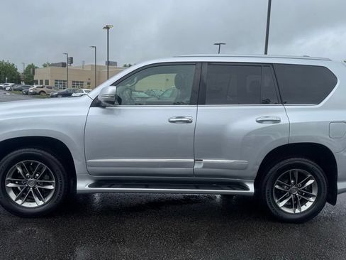 Used 2019 Lexus GX 460 Premium AWD/4WD image 4