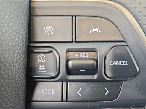 Certified 2025 Toyota 4Runner Limited AWD/4WD image 22