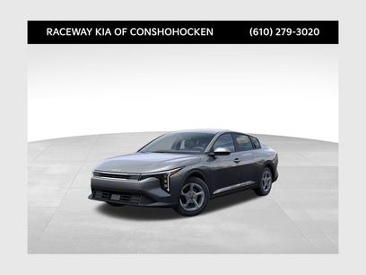 New 2025 Kia K4 LXS