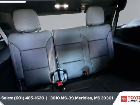 Used 2026 Chevrolet Tahoe Z71 w/ Z71 Off-Road Package AWD/4WD image 21