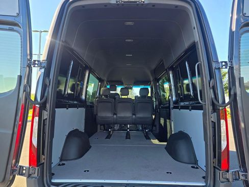 New 2026 Mercedes-Benz Sprinter 2500 image 18
