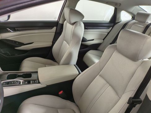 Certified 2021 Honda Accord EX image 13