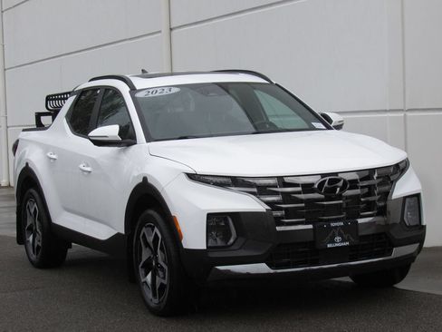 Used 2023 Hyundai Santa Cruz Limited w/ Cargo Package AWD/4WD image 2