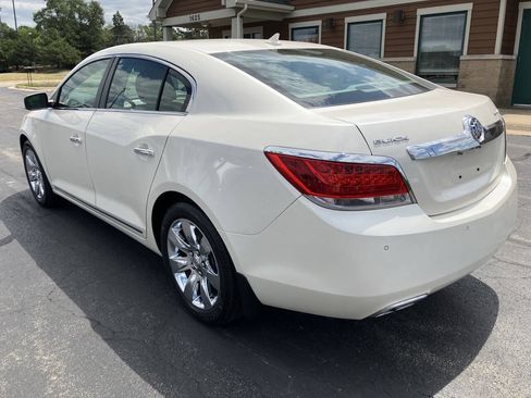 Used 2013 Buick LaCrosse Premium w/ Driver Confidence Package FWD image 5
